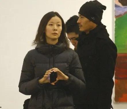 耿乐吃瓜,揭秘娱乐圈幕后故事