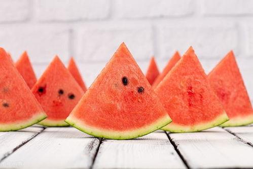 吃瓜过量,过度“吃瓜”背后的健康隐患与反思